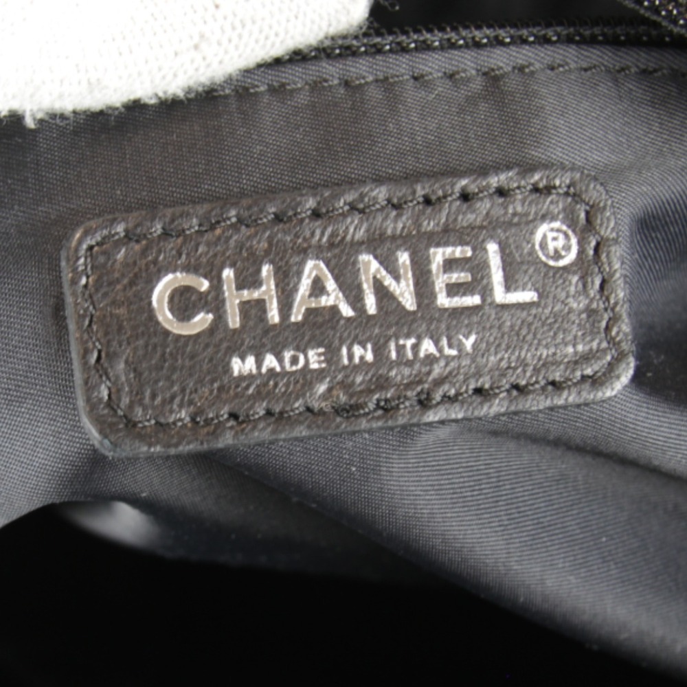 CHANEL Black Canvas Tote Bag - Picture 16 of 16